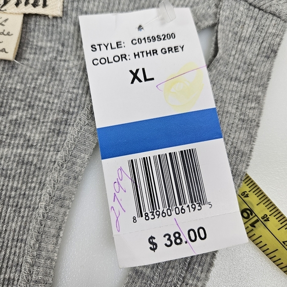 Mynk Racerback Tank Top NWT - Picture 8 of 8